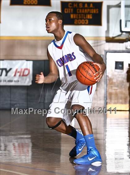 Thumbnail 2 in Fordham Prep vs Archbishop Stepinac (CHSAA Class A Quarterfinal) photogallery.