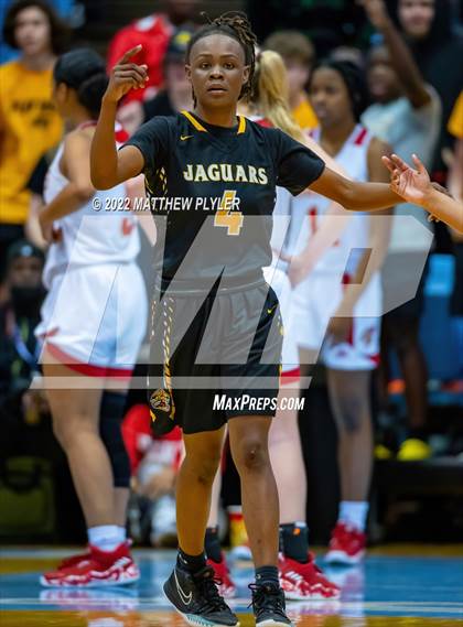 Thumbnail 3 in Salisbury vs. Farmville Central (NCHSAA 1A Final) (1 of 2 - the Game) photogallery.