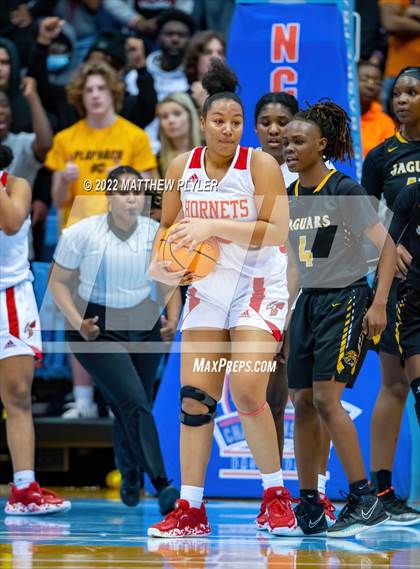 Thumbnail 3 in Salisbury vs. Farmville Central (NCHSAA 1A Final) (1 of 2 - the Game) photogallery.