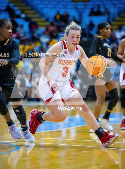 Thumbnail 1 in Salisbury vs. Farmville Central (NCHSAA 1A Final) (1 of 2 - the Game) photogallery.