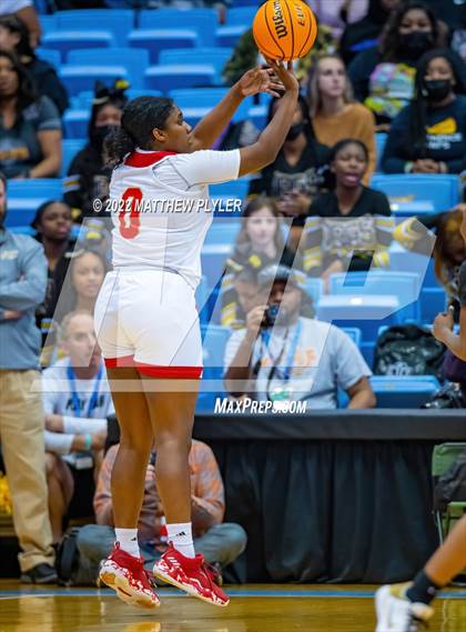 Thumbnail 1 in Salisbury vs. Farmville Central (NCHSAA 1A Final) (1 of 2 - the Game) photogallery.