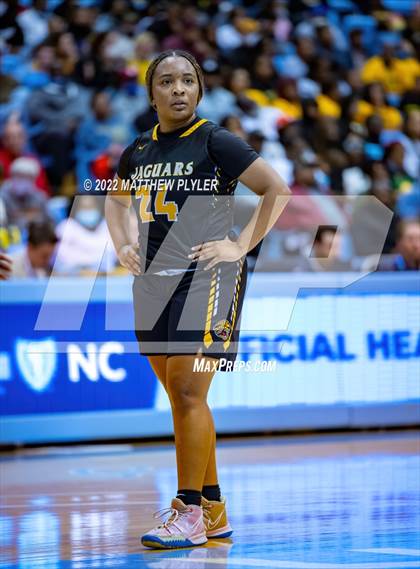 Thumbnail 2 in Salisbury vs. Farmville Central (NCHSAA 1A Final) (1 of 2 - the Game) photogallery.