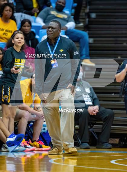 Thumbnail 3 in Salisbury vs. Farmville Central (NCHSAA 1A Final) (1 of 2 - the Game) photogallery.