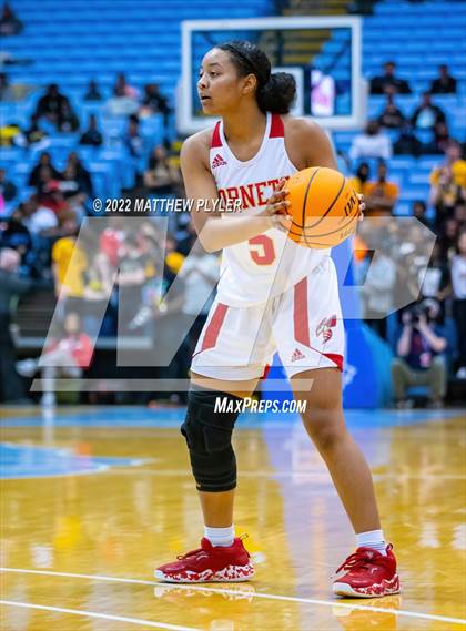 Thumbnail 3 in Salisbury vs. Farmville Central (NCHSAA 1A Final) (1 of 2 - the Game) photogallery.