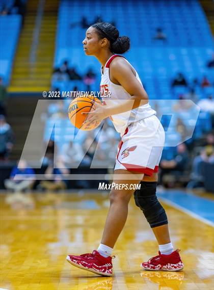 Thumbnail 2 in Salisbury vs. Farmville Central (NCHSAA 1A Final) (1 of 2 - the Game) photogallery.