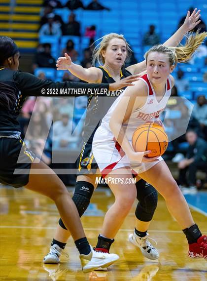 Thumbnail 1 in Salisbury vs. Farmville Central (NCHSAA 1A Final) (1 of 2 - the Game) photogallery.