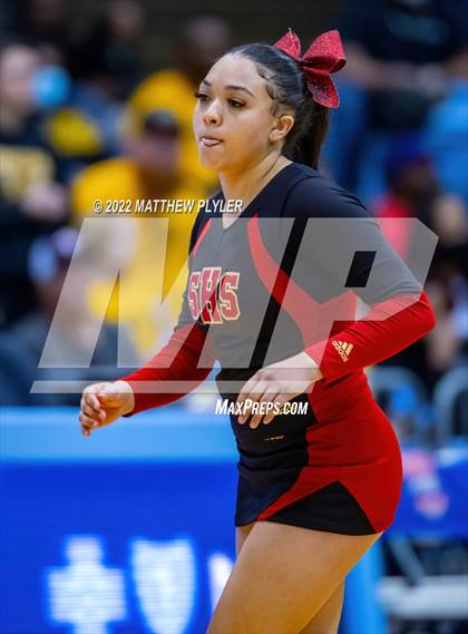 Thumbnail 3 in Salisbury vs. Farmville Central (NCHSAA 1A Final) (1 of 2 - the Game) photogallery.