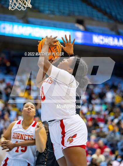 Thumbnail 1 in Salisbury vs. Farmville Central (NCHSAA 1A Final) (1 of 2 - the Game) photogallery.