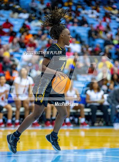 Thumbnail 2 in Salisbury vs. Farmville Central (NCHSAA 1A Final) (1 of 2 - the Game) photogallery.