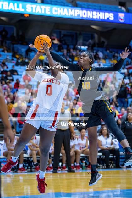 Thumbnail 3 in Salisbury vs. Farmville Central (NCHSAA 1A Final) (1 of 2 - the Game) photogallery.