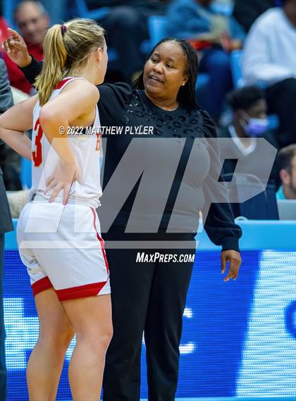 Thumbnail 3 in Salisbury vs. Farmville Central (NCHSAA 1A Final) (1 of 2 - the Game) photogallery.