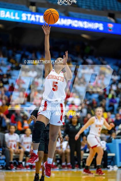 Thumbnail 2 in Salisbury vs. Farmville Central (NCHSAA 1A Final) (1 of 2 - the Game) photogallery.