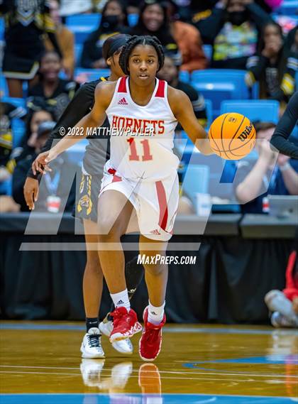 Thumbnail 2 in Salisbury vs. Farmville Central (NCHSAA 1A Final) (1 of 2 - the Game) photogallery.