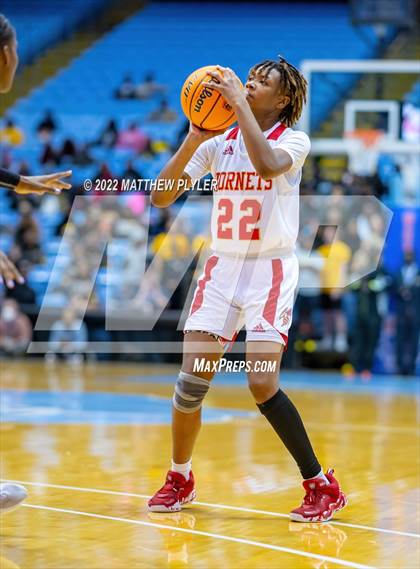 Thumbnail 2 in Salisbury vs. Farmville Central (NCHSAA 1A Final) (1 of 2 - the Game) photogallery.