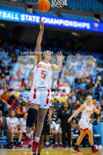 Thumbnail 3 in Salisbury vs. Farmville Central (NCHSAA 1A Final) (1 of 2 - the Game) photogallery.