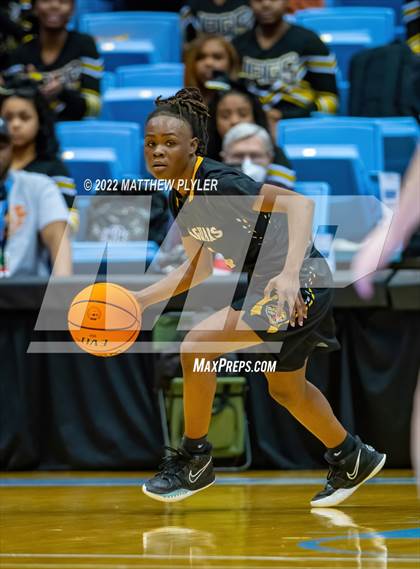Thumbnail 1 in Salisbury vs. Farmville Central (NCHSAA 1A Final) (1 of 2 - the Game) photogallery.