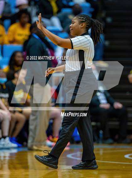 Thumbnail 3 in Salisbury vs. Farmville Central (NCHSAA 1A Final) (1 of 2 - the Game) photogallery.
