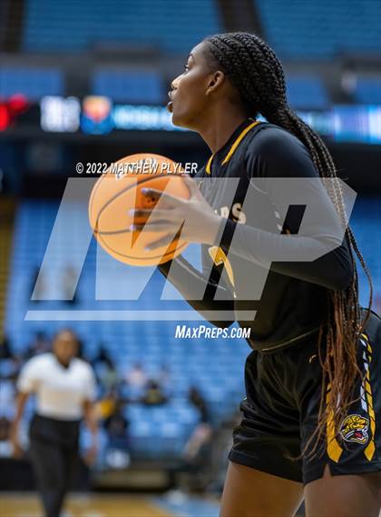 Thumbnail 1 in Salisbury vs. Farmville Central (NCHSAA 1A Final) (1 of 2 - the Game) photogallery.