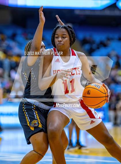 Thumbnail 2 in Salisbury vs. Farmville Central (NCHSAA 1A Final) (1 of 2 - the Game) photogallery.