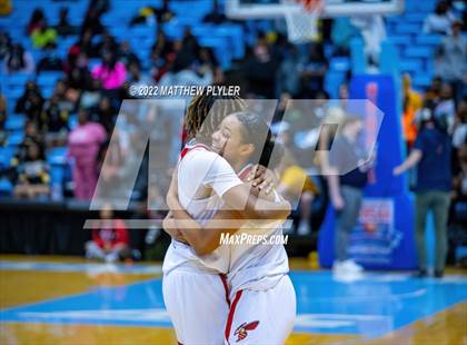 Thumbnail 1 in Salisbury vs. Farmville Central (NCHSAA 1A Final) (1 of 2 - the Game) photogallery.