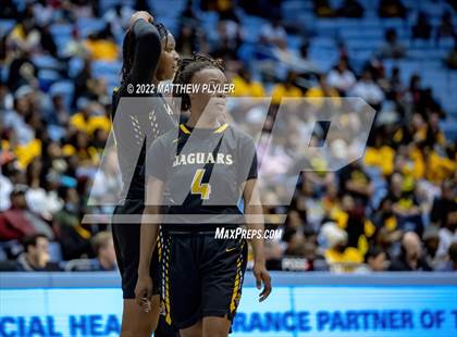 Thumbnail 3 in Salisbury vs. Farmville Central (NCHSAA 1A Final) (1 of 2 - the Game) photogallery.