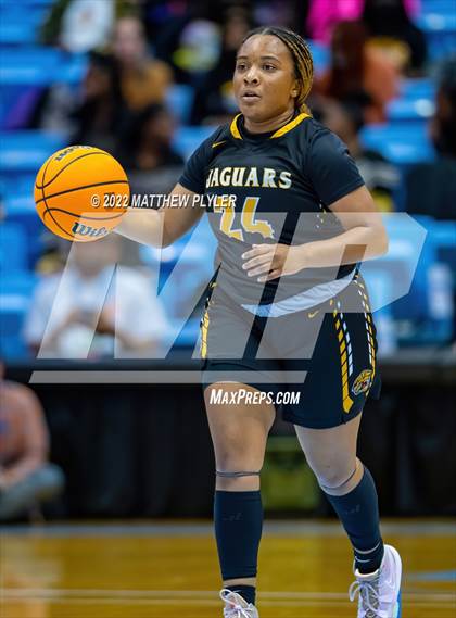 Thumbnail 1 in Salisbury vs. Farmville Central (NCHSAA 1A Final) (1 of 2 - the Game) photogallery.