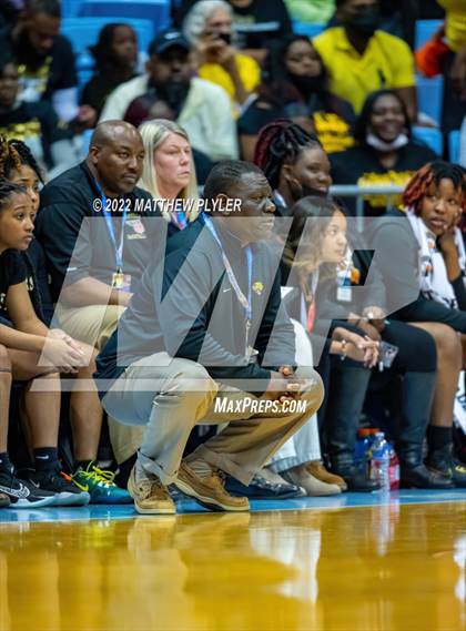 Thumbnail 2 in Salisbury vs. Farmville Central (NCHSAA 1A Final) (1 of 2 - the Game) photogallery.