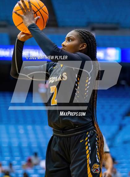 Thumbnail 2 in Salisbury vs. Farmville Central (NCHSAA 1A Final) (1 of 2 - the Game) photogallery.
