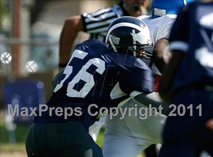 Thumbnail 2 in Los Alamitos @ Mayfair photogallery.