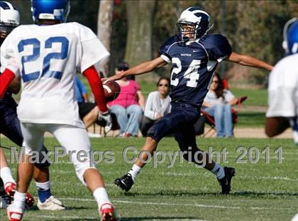 Thumbnail 1 in Los Alamitos @ Mayfair photogallery.