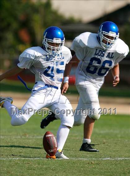 Thumbnail 2 in Los Alamitos @ Mayfair photogallery.