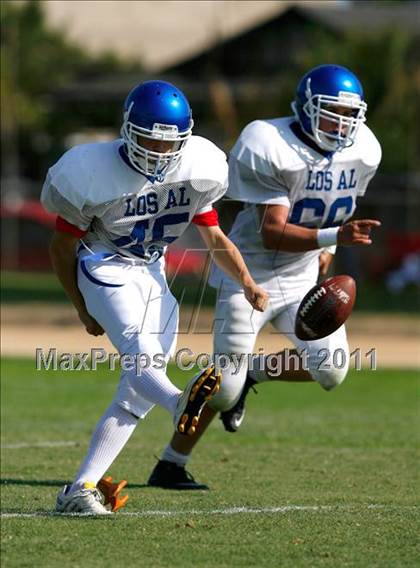 Thumbnail 3 in Los Alamitos @ Mayfair photogallery.