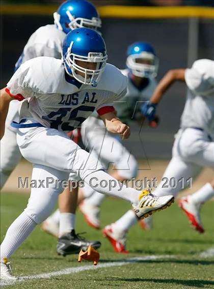 Thumbnail 3 in Los Alamitos @ Mayfair photogallery.