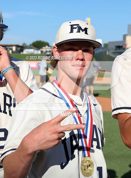 Thumbnail 3 in Flower Mound vs. Pearland (UIL 6A Baseball State Final Medal Ceremony) photogallery.