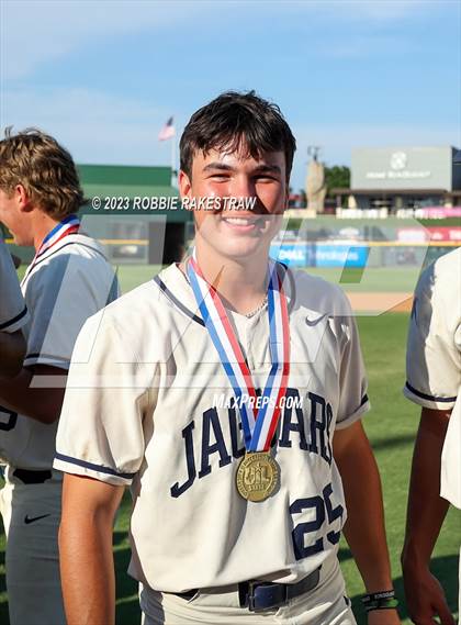 Thumbnail 3 in Flower Mound vs. Pearland (UIL 6A Baseball State Final Medal Ceremony) photogallery.