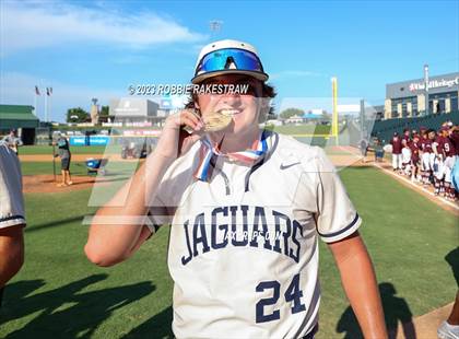 Thumbnail 3 in Flower Mound vs. Pearland (UIL 6A Baseball State Final Medal Ceremony) photogallery.