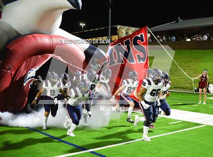 Thumbnail 2 in Tompkins vs Cinco Ranch photogallery.
