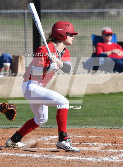 Thumbnail 1 in Tom Bean vs Chisum (Lindsay Tournament) photogallery.