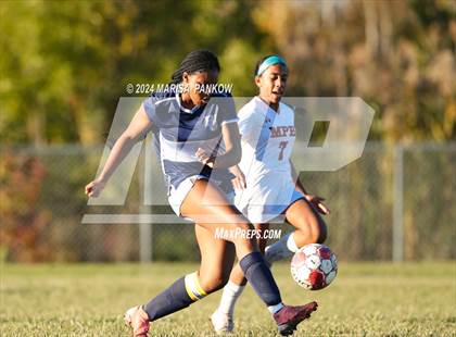 Thumbnail 2 in Bishop Grimes vs Manlius Pebble Hill photogallery.