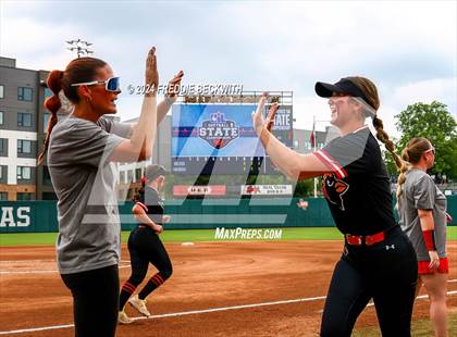 Thumbnail 1 in Melissa vs. Harlingen South (UIL 5A Softball Final) photogallery.