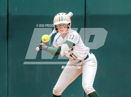 Thumbnail 2 in Melissa vs. Harlingen South (UIL 5A Softball Final) photogallery.
