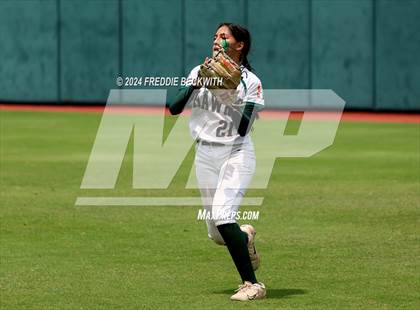 Thumbnail 2 in Melissa vs. Harlingen South (UIL 5A Softball Final) photogallery.