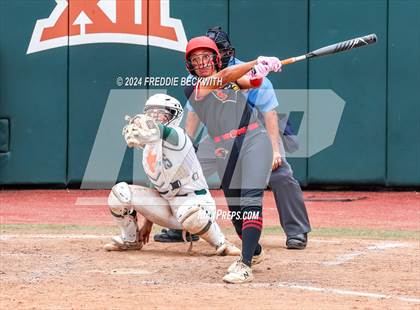 Thumbnail 2 in Melissa vs. Harlingen South (UIL 5A Softball Final) photogallery.