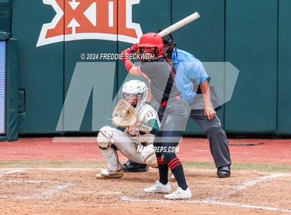 Thumbnail 1 in Melissa vs. Harlingen South (UIL 5A Softball Final) photogallery.