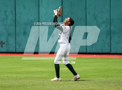 Thumbnail 3 in Melissa vs. Harlingen South (UIL 5A Softball Final) photogallery.