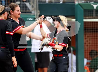 Thumbnail 1 in Melissa vs. Harlingen South (UIL 5A Softball Final) photogallery.