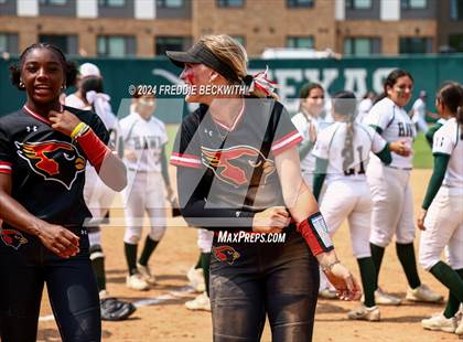 Thumbnail 1 in Melissa vs. Harlingen South (UIL 5A Softball Final) photogallery.