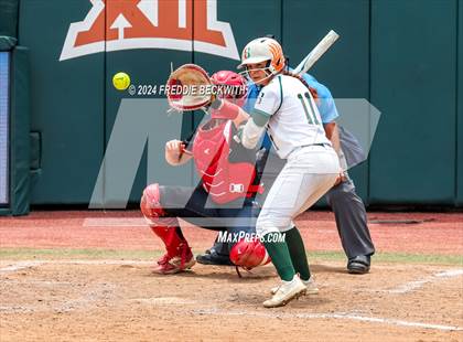 Thumbnail 3 in Melissa vs. Harlingen South (UIL 5A Softball Final) photogallery.