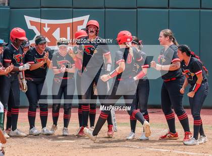 Thumbnail 1 in Melissa vs. Harlingen South (UIL 5A Softball Final) photogallery.