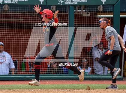 Thumbnail 3 in Melissa vs. Harlingen South (UIL 5A Softball Final) photogallery.